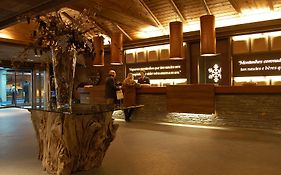 Hotel Val De Neu G.L.